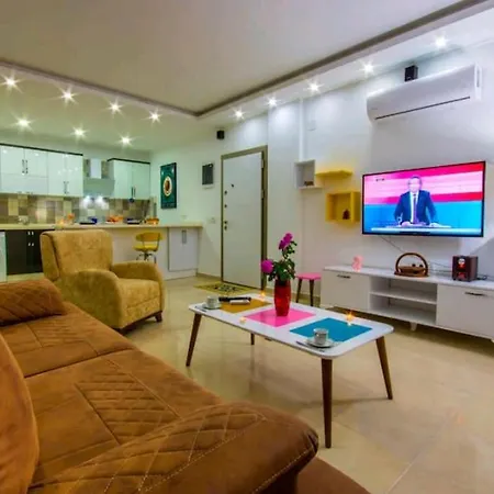 Villa Kasdenizmanzaraliisitmalihavuzlukorunaklivilla Kaş